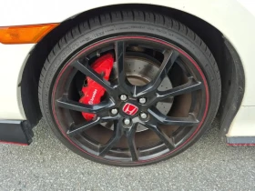 Honda Civic Type R* ADAPTIVE DAMPER* BREMBO* НАВИ* CLEANCARFAX | Auto.bg — изображение 6 Honda Civic Type R* ADAPTIVE DAMPER* BREMBO* НАВИ* CLEANCARFAX | Auto.bg — изображение 6
