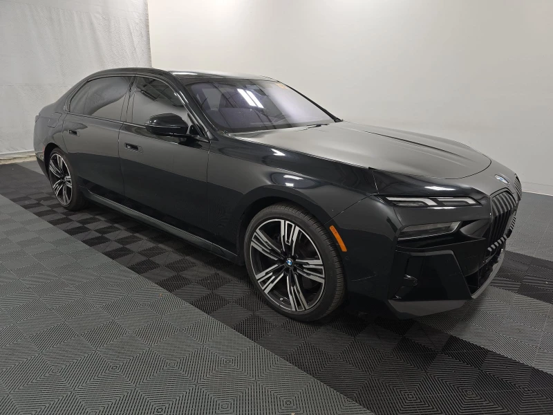 BMW 760 xDrive КРАЙНА ЦЕНА! ОБДУХ/МАСАЖ/FULL ЕКСТРИ - 105300 лв. / 53839.04 € - 83331731 1 | Car24.bg BMW 760 xDrive КРАЙНА ЦЕНА! ОБДУХ/МАСАЖ/FULL ЕКСТРИ - 105300 лв. / 53839.04 € - 83331731 1