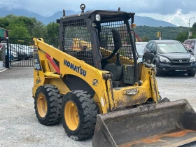 Мини челни товарачи Komatsu SK 815 | Auto.bg — изображение 2 Мини челни товарачи Komatsu SK 815 | Auto.bg — изображение 2
