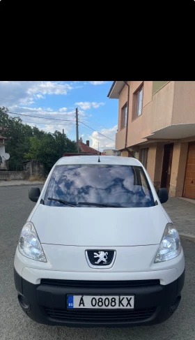 Снимка Peugeot Partner