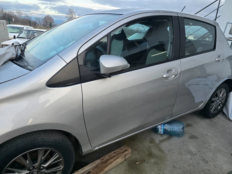 Toyota Yaris 1.5I - 999 € / 1953.87 лв. - 17638127 1 | Car24.bg Toyota Yaris 1.5I - 999 € / 1953.87 лв. - 17638127 1