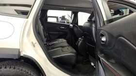 Jeep Cherokee TRAILHAWK / 3.2 / 4X4 / ОБДУХ / ПОДГРЕВ / ПАНОРАМА - 13000 € / 25425.79 лв. - 28091805 12 | Car24.bg Jeep Cherokee TRAILHAWK / 3.2 / 4X4 / ОБДУХ / ПОДГРЕВ / ПАНОРАМА - 13000 € / 25425.79 лв. - 28091805 12