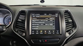 Jeep Cherokee TRAILHAWK / 3.2 / 4X4 / ОБДУХ / ПОДГРЕВ / ПАНОРАМА - 13000 € / 25425.79 лв. - 28091805 15 | Car24.bg Jeep Cherokee TRAILHAWK / 3.2 / 4X4 / ОБДУХ / ПОДГРЕВ / ПАНОРАМА - 13000 € / 25425.79 лв. - 28091805 15