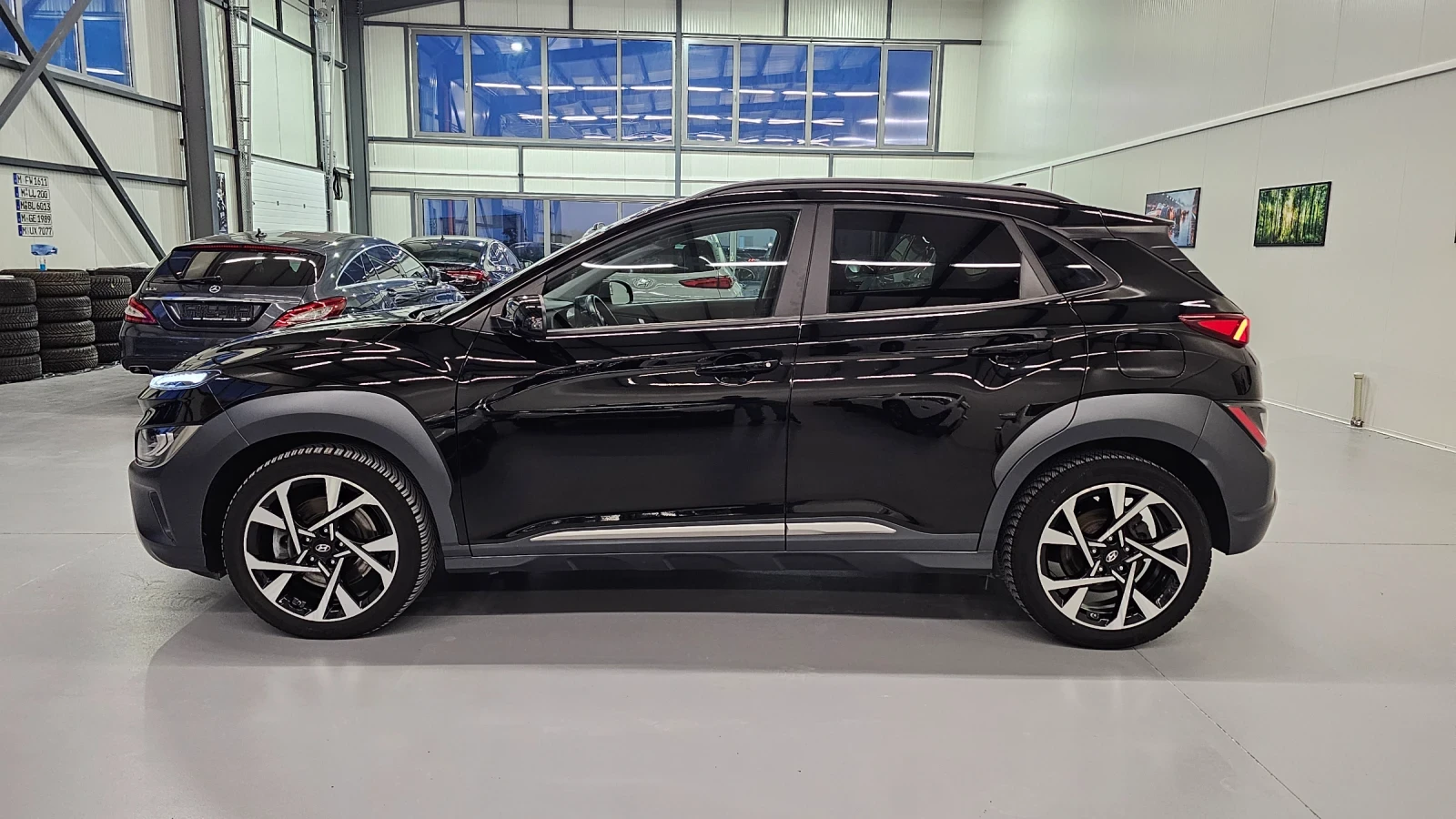 Hyundai Kona Germany* Aut.* HUD* LED* Keyless GO - изображение 6 | Auto.bg Hyundai Kona Germany* Aut.* HUD* LED* Keyless GO - изображение 6