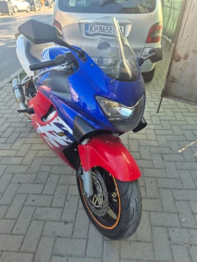 Honda Cbr undefined | Auto.bg — изображение 3 Honda Cbr undefined | Auto.bg — изображение 3