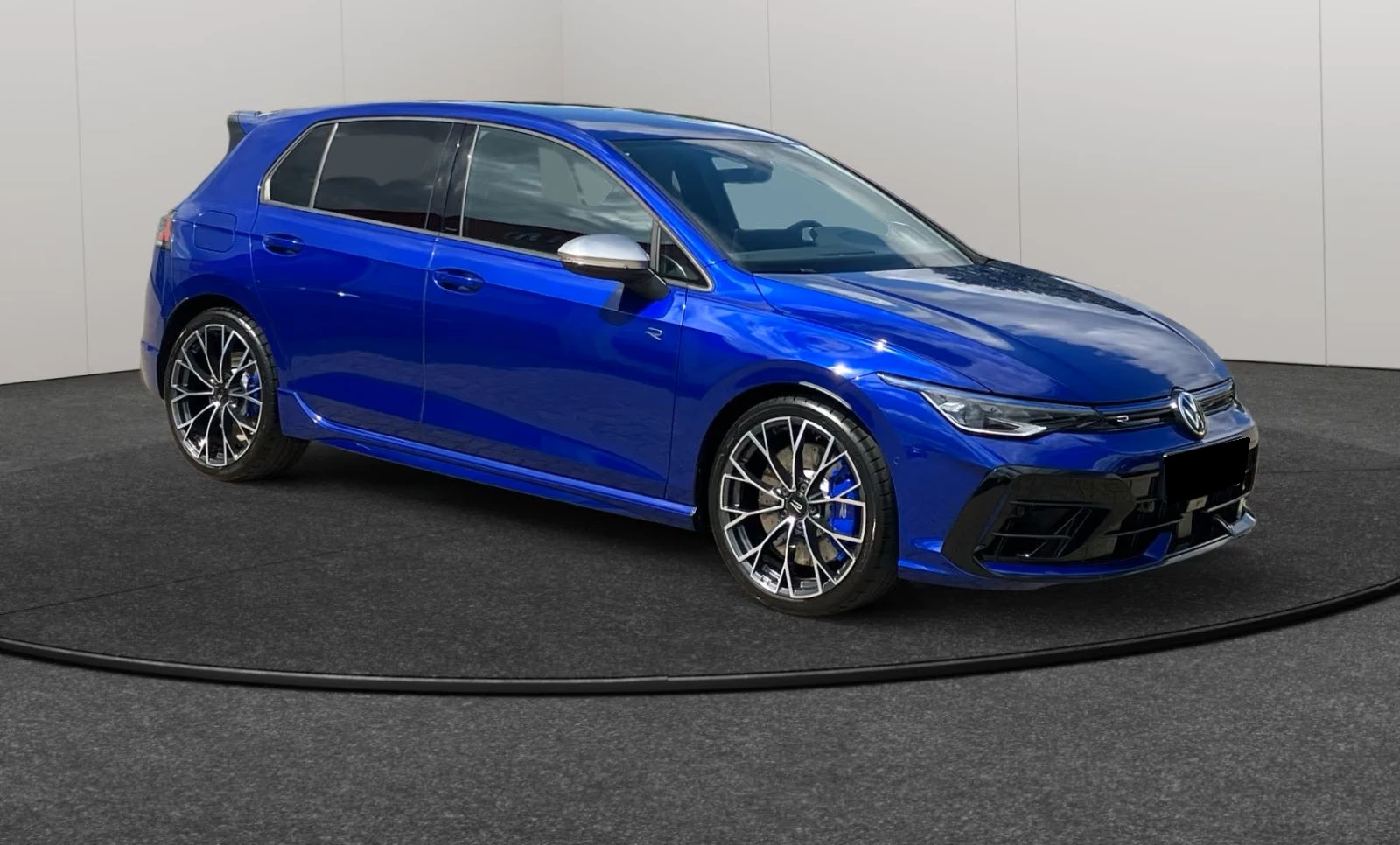 VW Golf R* AKRAPOVIC* H&K* HEAD-UP* CAM* DISTR* | Auto.bg — изображение 1 VW Golf R* AKRAPOVIC* H&K* HEAD-UP* CAM* DISTR* | Auto.bg — изображение 1