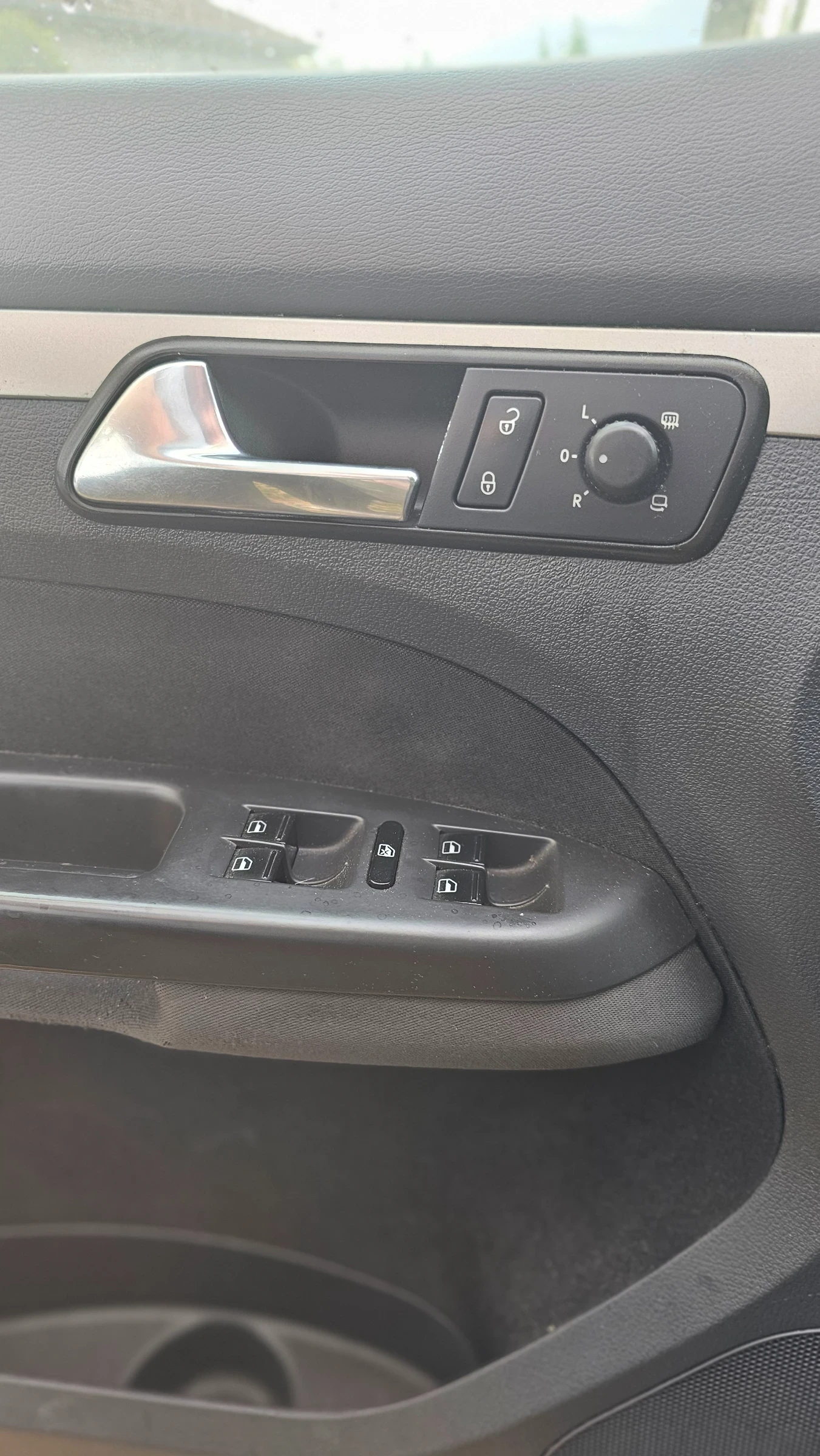 VW Touran  - изображение 8 | Auto.bg VW Touran  - изображение 8