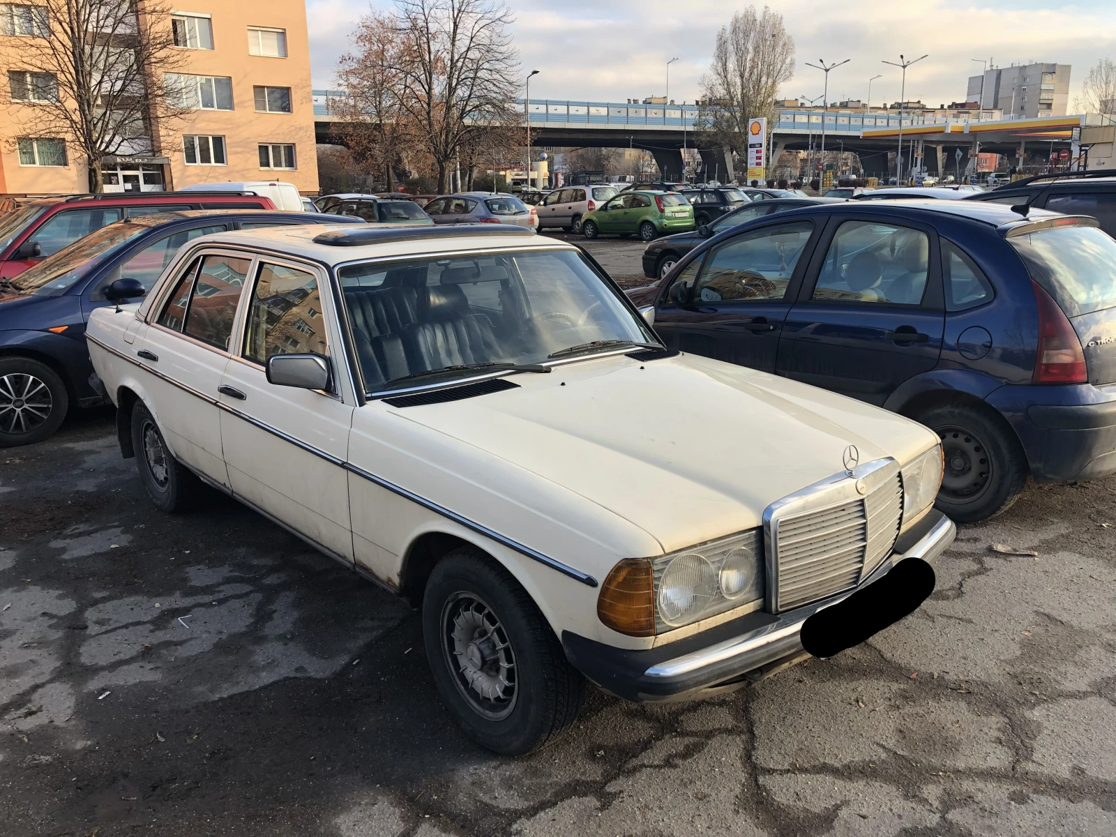 Mercedes-Benz 123 300D - изображение 3 | Auto.bg Mercedes-Benz 123 300D - изображение 3