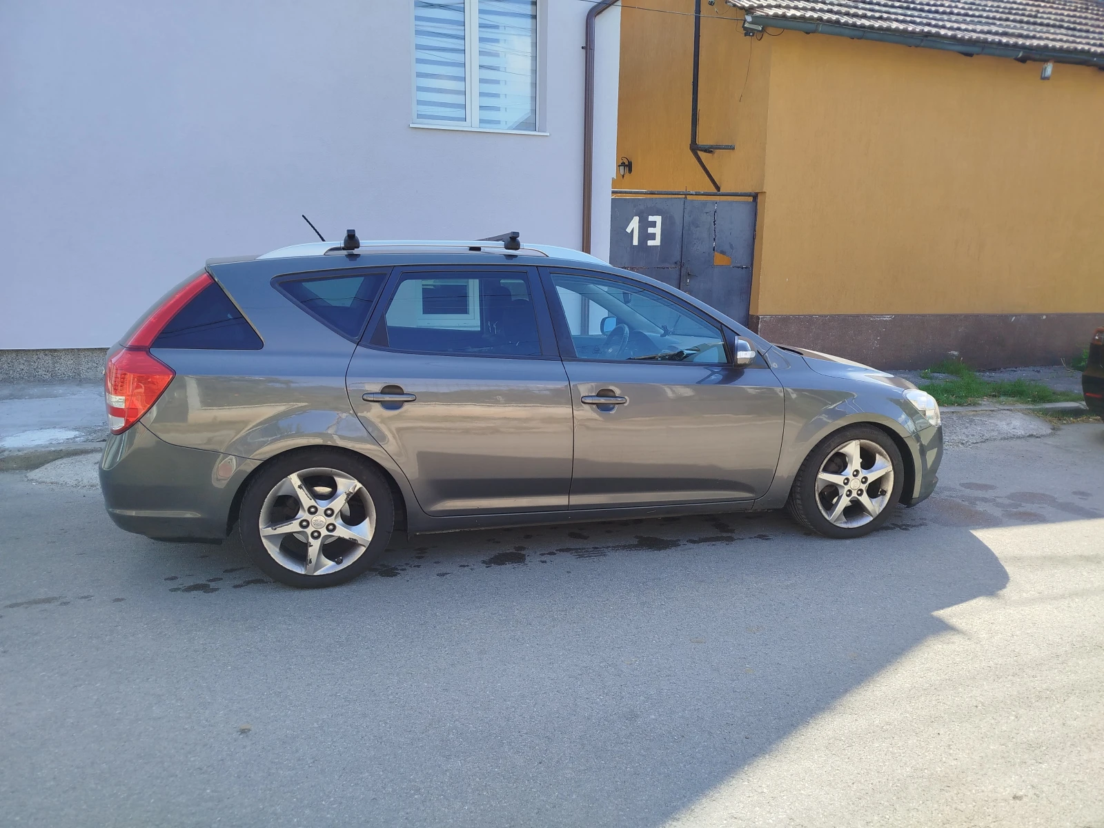 Kia Ceed FACELIFT 1.6 CRDI 114HP | Auto.bg — изображение 1 Kia Ceed FACELIFT 1.6 CRDI 114HP | Auto.bg — изображение 1