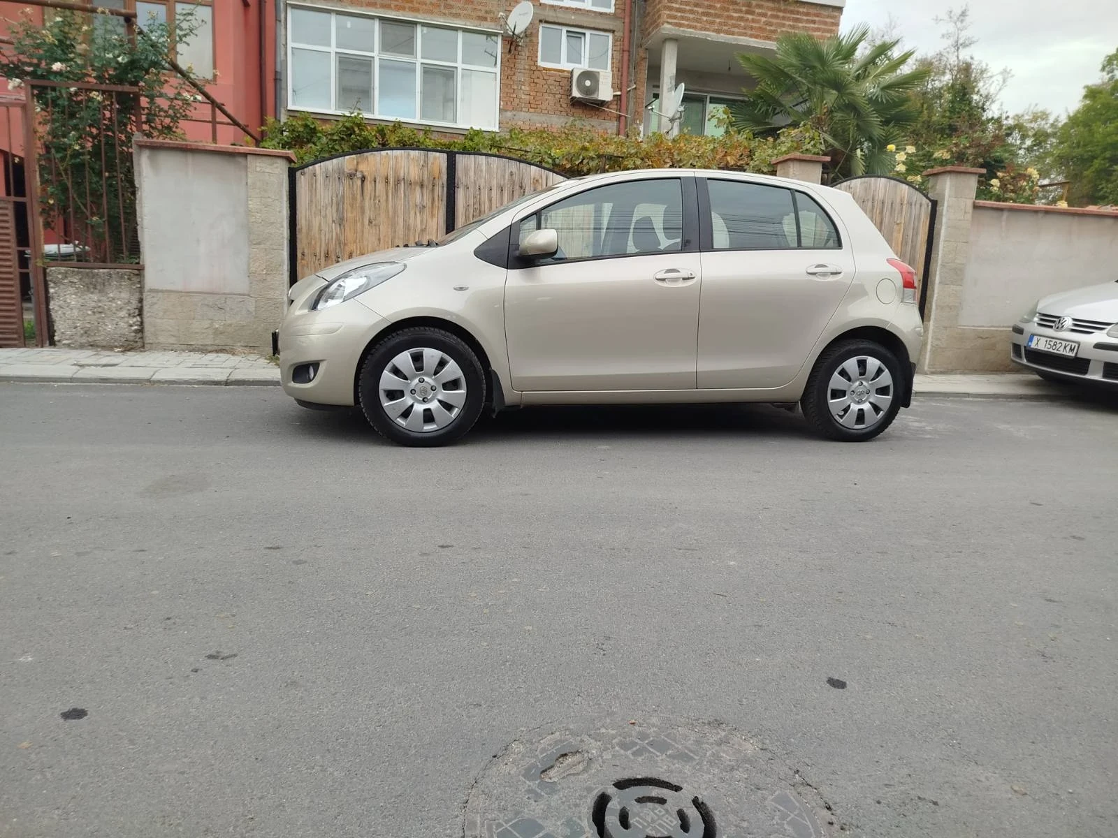 Toyota Yaris 1.4 D4D - изображение 4 | Auto.bg Toyota Yaris 1.4 D4D - изображение 4