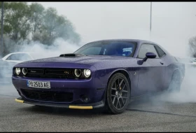 Dodge Challenger 6.4 srt 500hp /INTAKE / ГЕНЕРАЦИЯ /БЕЗ ЗАБЕЛЕЖКА - Car24.bg Dodge Challenger 6.4 srt 500hp /INTAKE / ГЕНЕРАЦИЯ /БЕЗ ЗАБЕЛЕЖКА