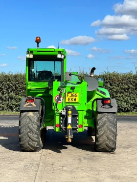 Телескопичен товарач Merlo TF42.7CS-156 | Auto.bg — изображение 9 Телескопичен товарач Merlo TF42.7CS-156 | Auto.bg — изображение 9