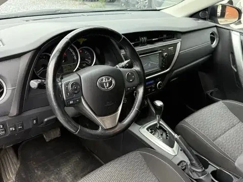 Toyota Auris 1, 6i-132к.с/АВТОМАТИК/КАМЕРА/НАВИГАЦИЯ/ТОП !!! - изображение 5 | Auto.bg Toyota Auris 1, 6i-132к.с/АВТОМАТИК/КАМЕРА/НАВИГАЦИЯ/ТОП !!! - изображение 5