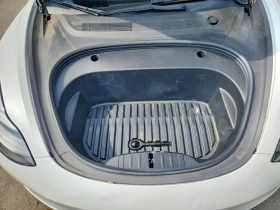 Tesla Model 3 undefined | Auto.bg — изображение 10 Tesla Model 3 undefined | Auto.bg — изображение 10