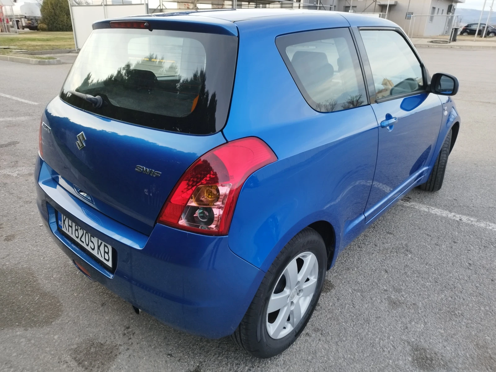 Suzuki Swift 1.3 DDIS (100хил.км.) реални в ТОП състояние  - изображение 2 | Auto.bg Suzuki Swift 1.3 DDIS (100хил.км.) реални в ТОП състояние  - изображение 2
