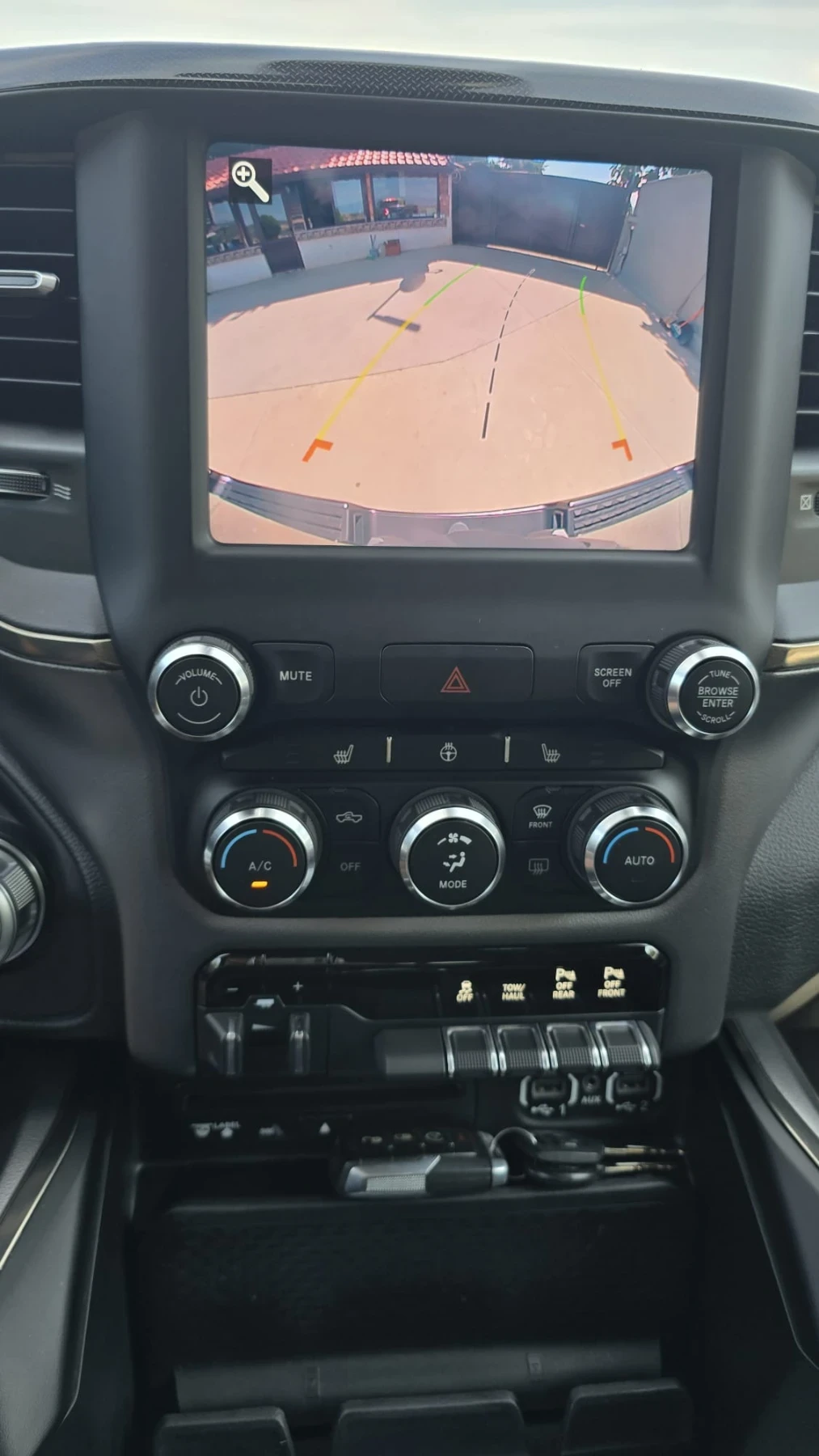 Dodge RAM 1500 5.7 LPG - изображение 9 | Auto.bg Dodge RAM 1500 5.7 LPG - изображение 9