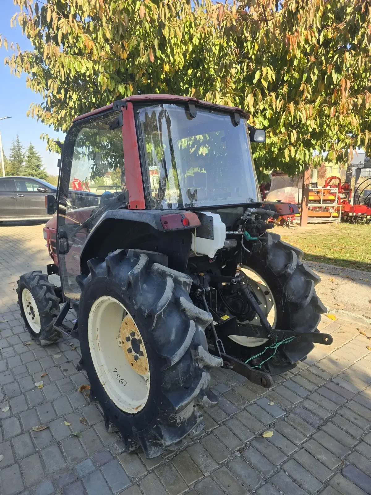 Трактор Yanmar AF 330 - изображение 4 | Auto.bg Трактор Yanmar AF 330 - изображение 4