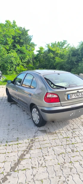 Renault Megane 1.9 - 850 € / 1662.46 лв. - 74454140 4 | Car24.bg Renault Megane 1.9 - 850 € / 1662.46 лв. - 74454140 4