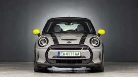 Mini Cooper SE_NAVI_CARPLAY_CAMERA_KEYLESS_HEAT PUMP