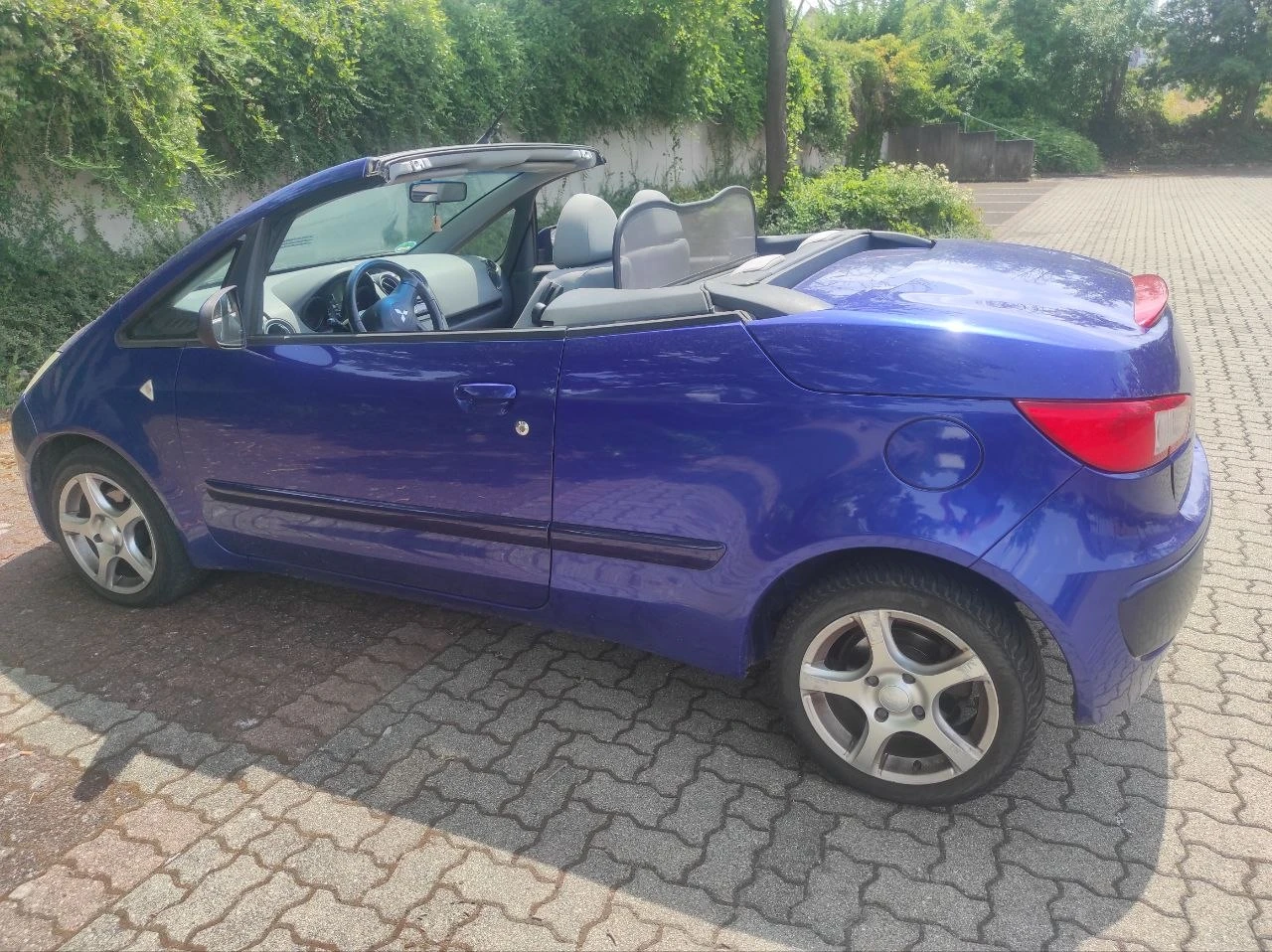 Mitsubishi Colt undefined | Auto.bg — изображение 1 Mitsubishi Colt undefined | Auto.bg — изображение 1