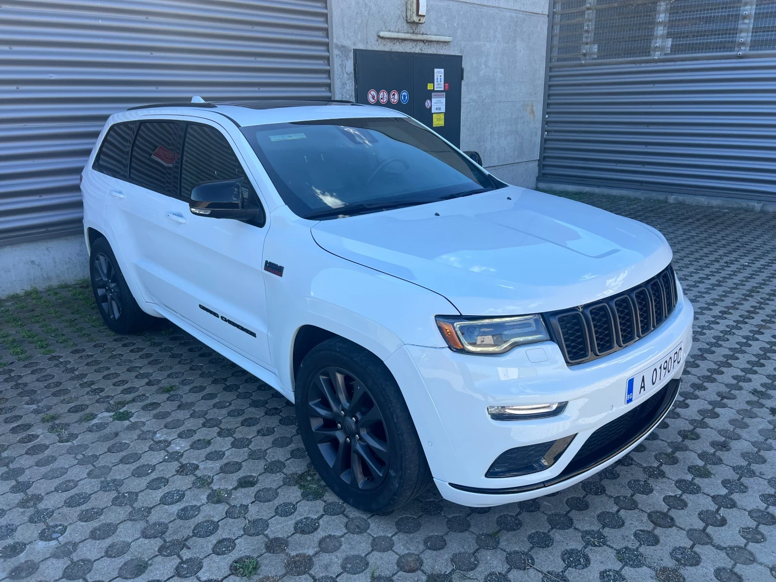 Jeep Grand cherokee 5.7 ГАЗ ИСТОРИЯ  - изображение 2 | Auto.bg Jeep Grand cherokee 5.7 ГАЗ ИСТОРИЯ  - изображение 2