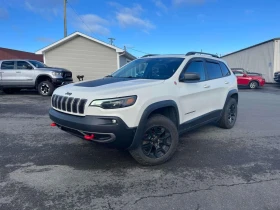 Jeep Cherokee Trailhawk Elite | CARFAX | АВТОФИНАНСИРАНЕ
