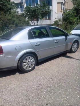 Opel Vectra 2.2 DTI 16V | Auto.bg — изображение 4 Opel Vectra 2.2 DTI 16V | Auto.bg — изображение 4