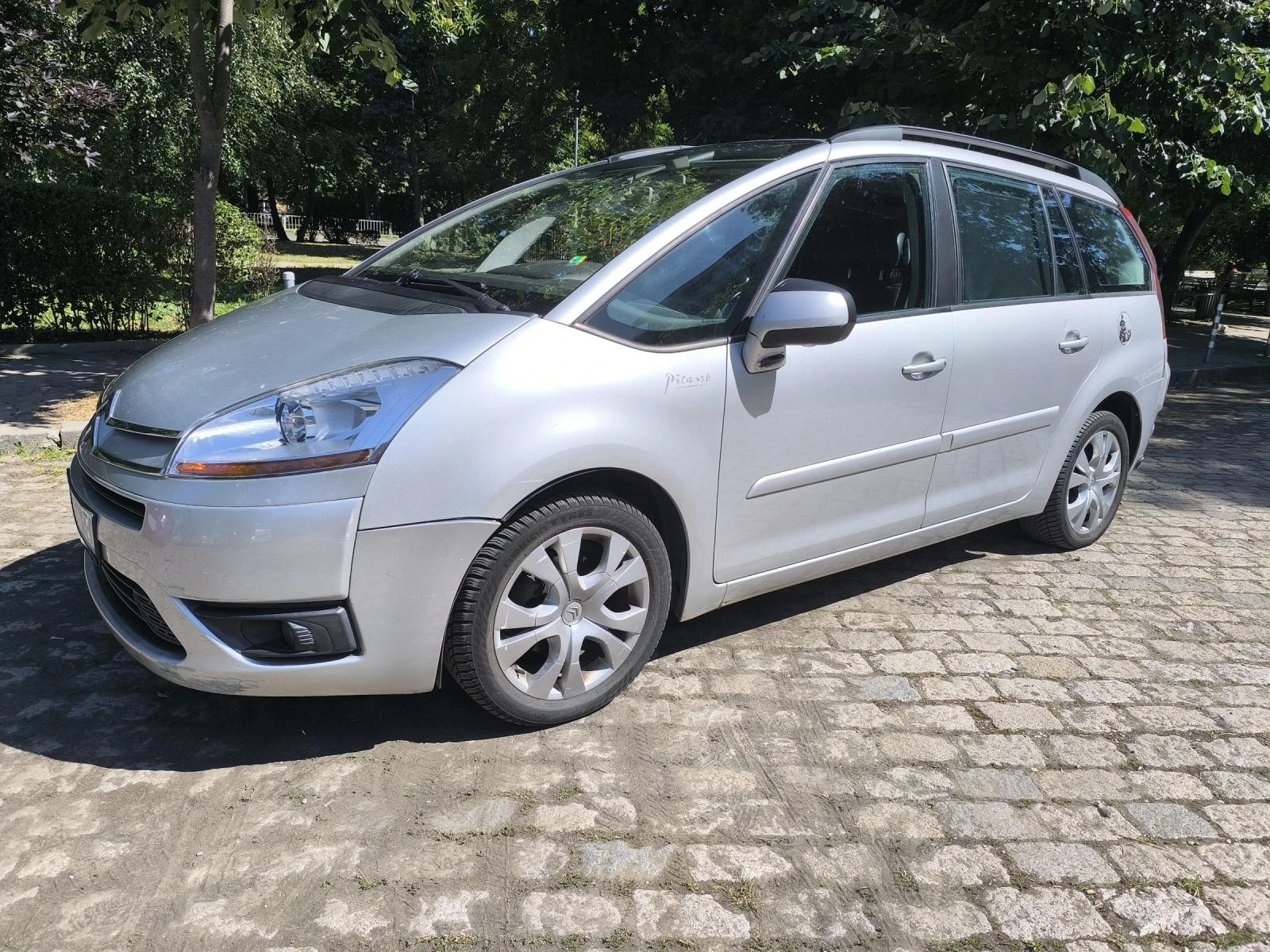 Citroen Grand C4 Picasso 1.8 125к.с Бензин с газ | Auto.bg — изображение 1 Citroen Grand C4 Picasso 1.8 125к.с Бензин с газ | Auto.bg — изображение 1