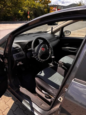 Fiat Punto Grande - 2700 € / 5280.74 лв. - 92571364 5 | Car24.bg Fiat Punto Grande - 2700 € / 5280.74 лв. - 92571364 5