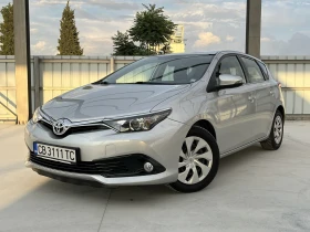 Снимка Toyota Auris