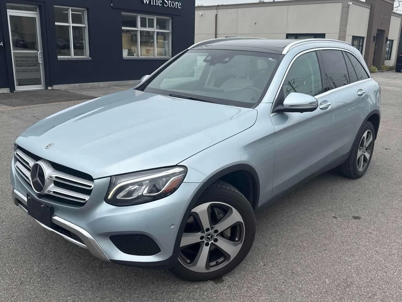 Mercedes-Benz GLC 300 4MATIC * ДИСТРОНИК* 360 КАМЕРА* ПАНОРАМА* | Auto.bg — изображение 1 Mercedes-Benz GLC 300 4MATIC * ДИСТРОНИК* 360 КАМЕРА* ПАНОРАМА* | Auto.bg — изображение 1