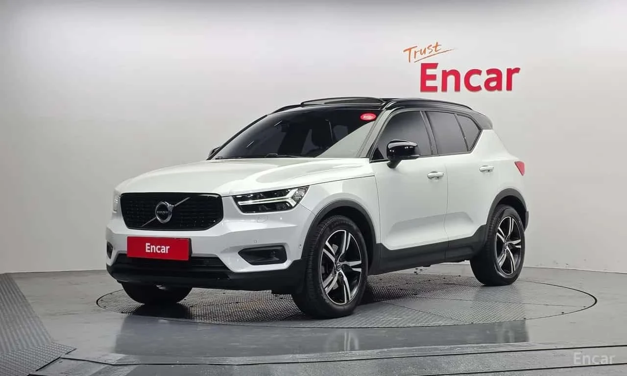 Volvo XC40 * T4 R Design * | Auto.bg — изображение 1 Volvo XC40 * T4 R Design * | Auto.bg — изображение 1