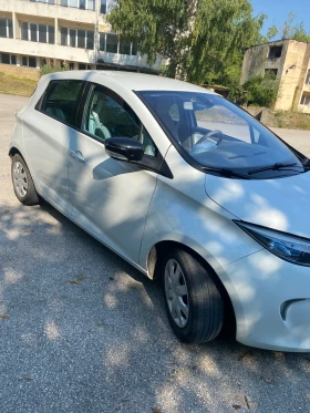 Renault Zoe undefined | Auto.bg — изображение 8 Renault Zoe undefined | Auto.bg — изображение 8