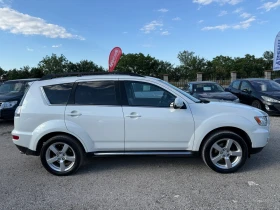 Mitsubishi Outlander 2.2 DID ЧИСТО НОВ 7-МЕСТЕН | Auto.bg — изображение 7 Mitsubishi Outlander 2.2 DID ЧИСТО НОВ 7-МЕСТЕН | Auto.bg — изображение 7
