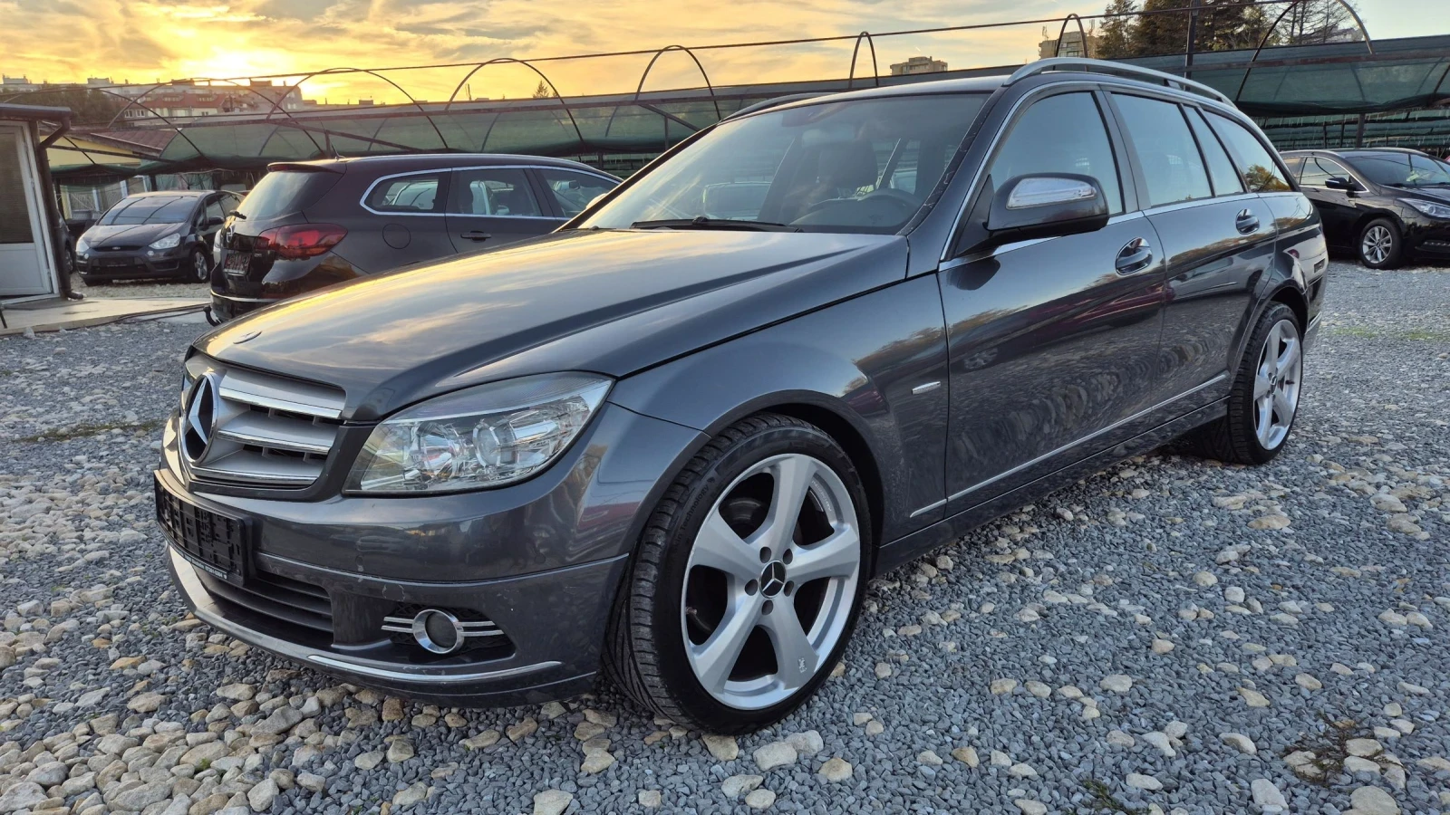 Mercedes-Benz C 200 2.2 CDI - изображение 3 | Auto.bg Mercedes-Benz C 200 2.2 CDI - изображение 3