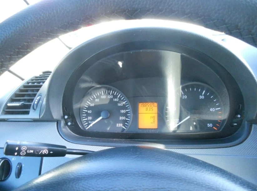 Mercedes-Benz Vito Mixto 115 CDI 4x4 - изображение 10 | Auto.bg Mercedes-Benz Vito Mixto 115 CDI 4x4 - изображение 10