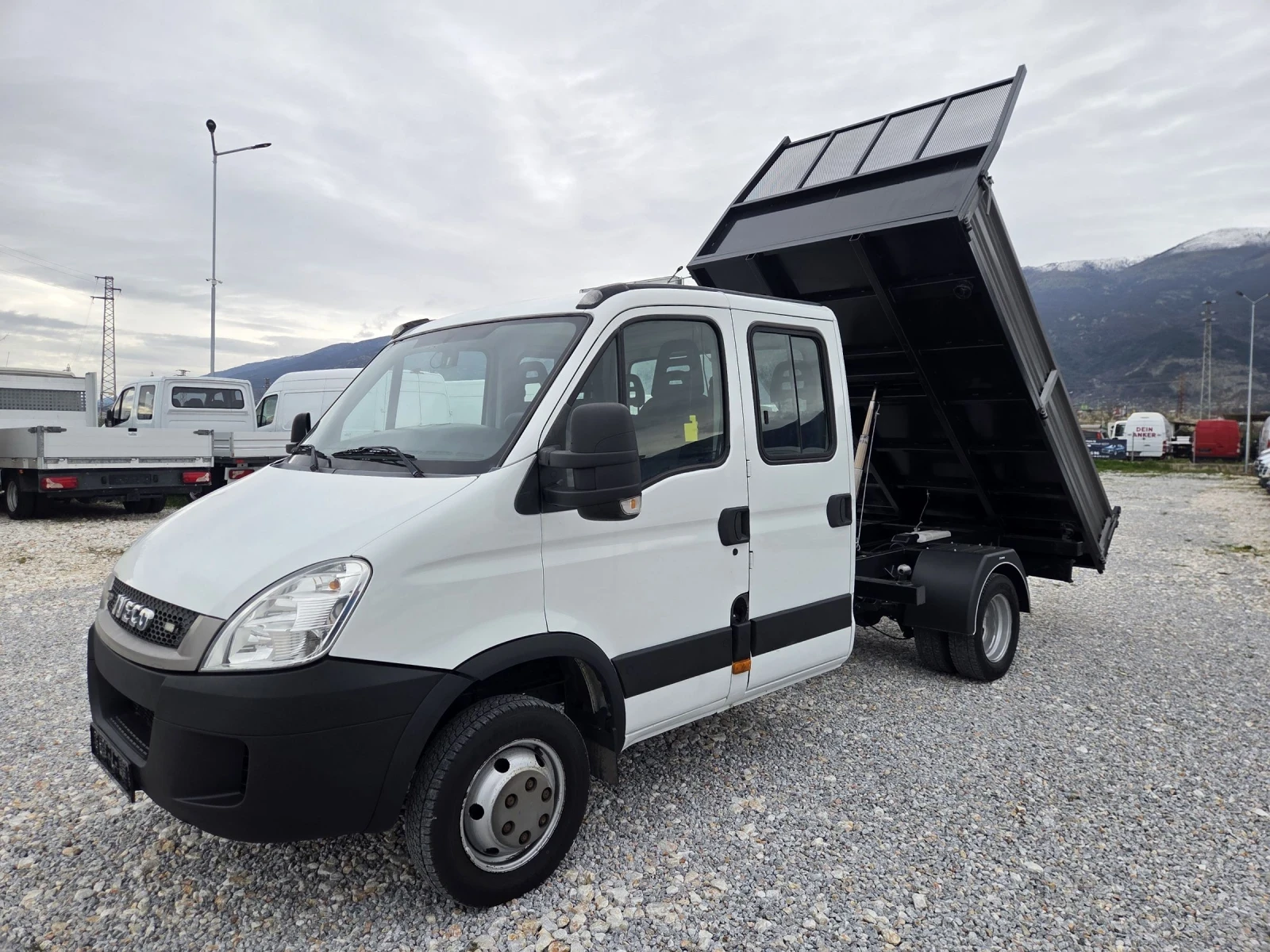 Iveco Daily 35c18, Трситранен самосвал, 3.40 метра, До 3.5тона | Auto.bg — изображение 1 Iveco Daily 35c18, Трситранен самосвал, 3.40 метра, До 3.5тона | Auto.bg — изображение 1