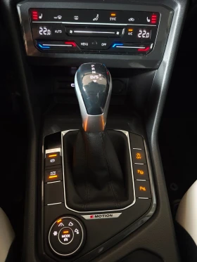 VW Tiguan Life 2.0 TDI SCR 4MOTION DSG | Auto.bg — изображение 10 VW Tiguan Life 2.0 TDI SCR 4MOTION DSG | Auto.bg — изображение 10
