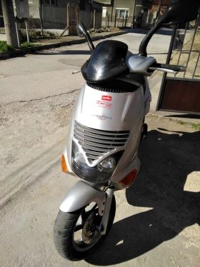 Aprilia Leonardo