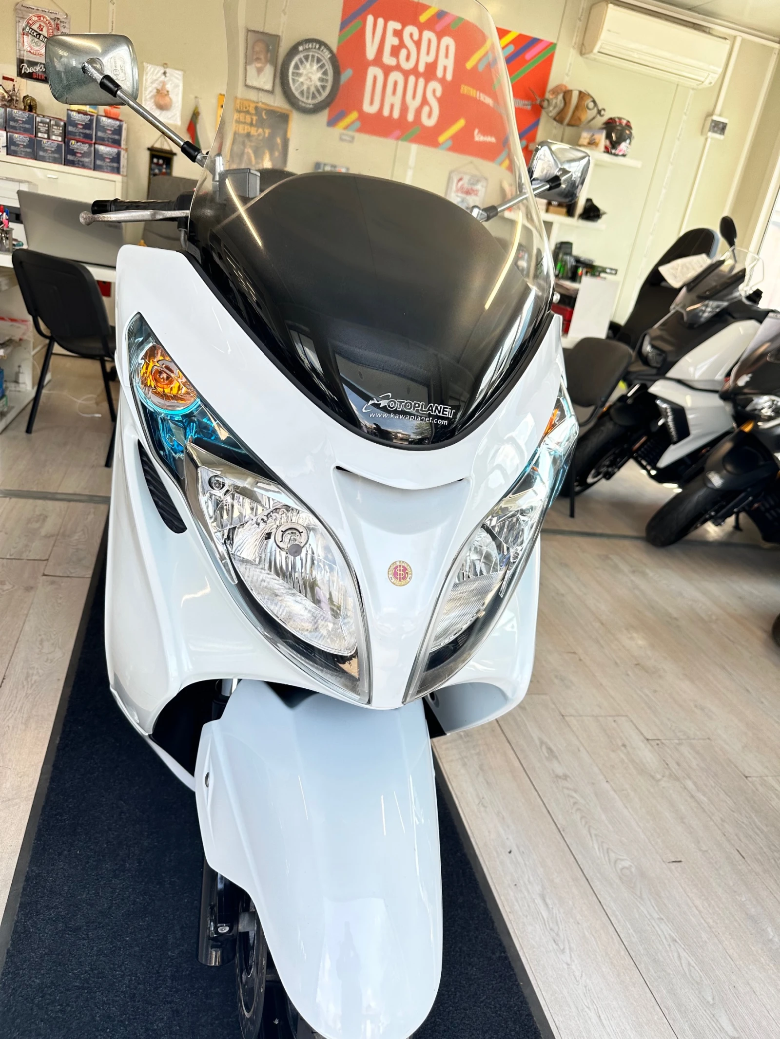Suzuki Burgman 400i ABS 05.2016г. | Auto.bg — изображение 1 Suzuki Burgman 400i ABS 05.2016г. | Auto.bg — изображение 1