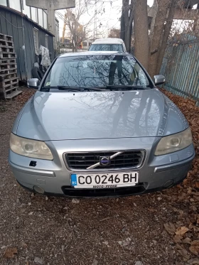 Снимка Volvo S60