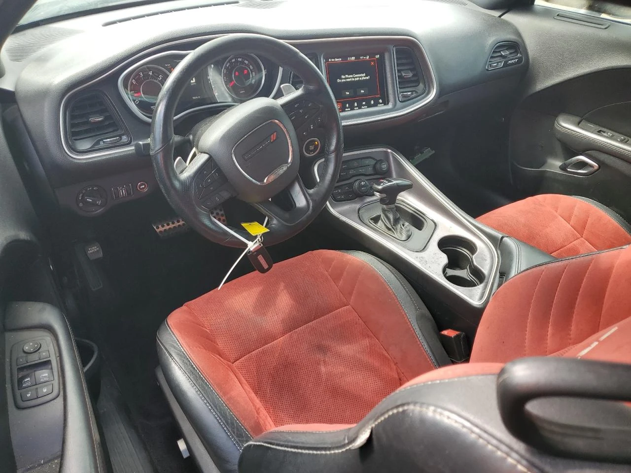 Dodge Challenger R/T 392* ПОДГРЕВ* КАМЕРА - изображение 8 | Auto.bg Dodge Challenger R/T 392* ПОДГРЕВ* КАМЕРА - изображение 8