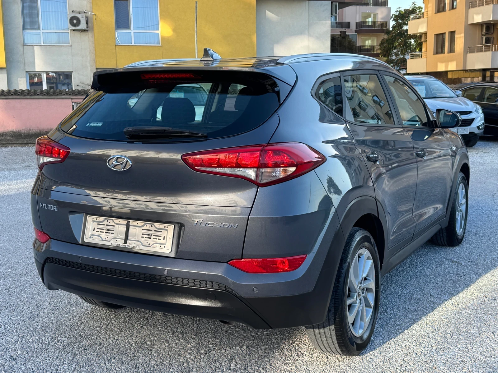 Hyundai Tucson 1.7 CRDi Xplus ISG* 2018г* EURO 6b* НАВИГАЦИЯ - изображение 6 | Auto.bg Hyundai Tucson 1.7 CRDi Xplus ISG* 2018г* EURO 6b* НАВИГАЦИЯ - изображение 6