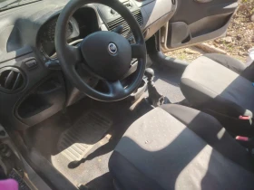 Fiat Punto - 1100 € / 2151.41 лв. - 95835686 4 | Car24.bg Fiat Punto - 1100 € / 2151.41 лв. - 95835686 4