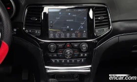 Jeep Grand cherokee 3.6 SUMMIT HARMON KARDON/PANORAMA/360CAM | Auto.bg — изображение 13 Jeep Grand cherokee 3.6 SUMMIT HARMON KARDON/PANORAMA/360CAM | Auto.bg — изображение 13