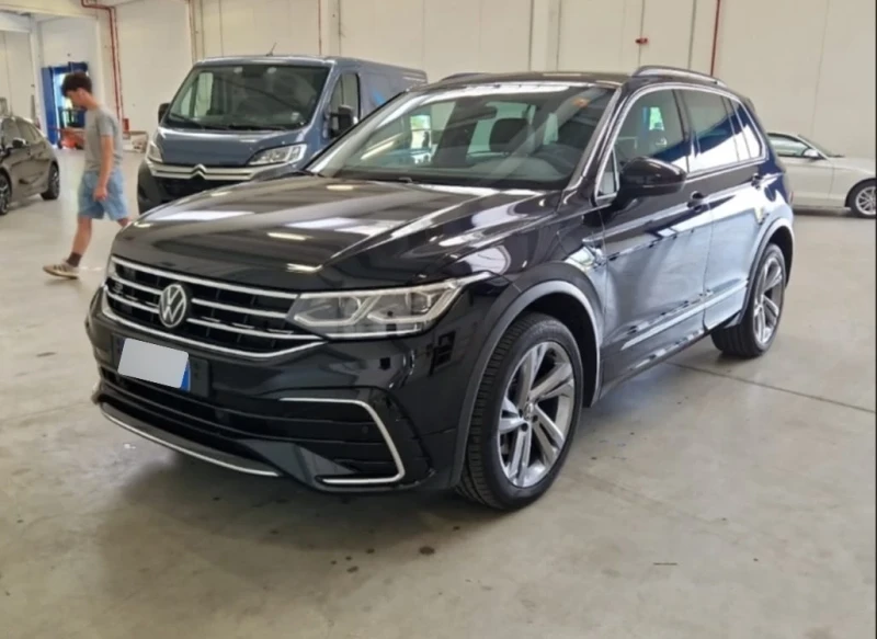 VW Tiguan 1.4 TSI E-hybrid R-Line DSG - 21000 € / 41072.43 лв. - 89985726 1 | Car24.bg VW Tiguan 1.4 TSI E-hybrid R-Line DSG - 21000 € / 41072.43 лв. - 89985726 1