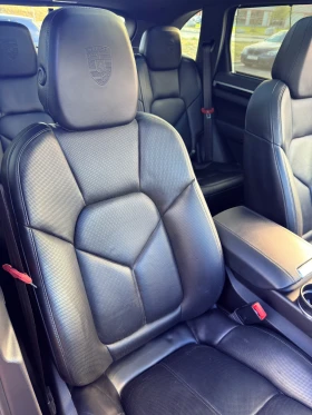Porsche Cayenne S E-Hybrid Platinum Edition - 33000 € - 27980494 14 | Car24.bg Porsche Cayenne S E-Hybrid Platinum Edition - 33000 € - 27980494 14