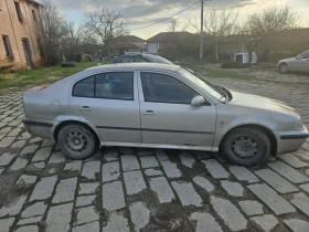 Skoda Octavia - 1100 € / 2151.41 лв. - 10026984 5 | Car24.bg Skoda Octavia - 1100 € / 2151.41 лв. - 10026984 5