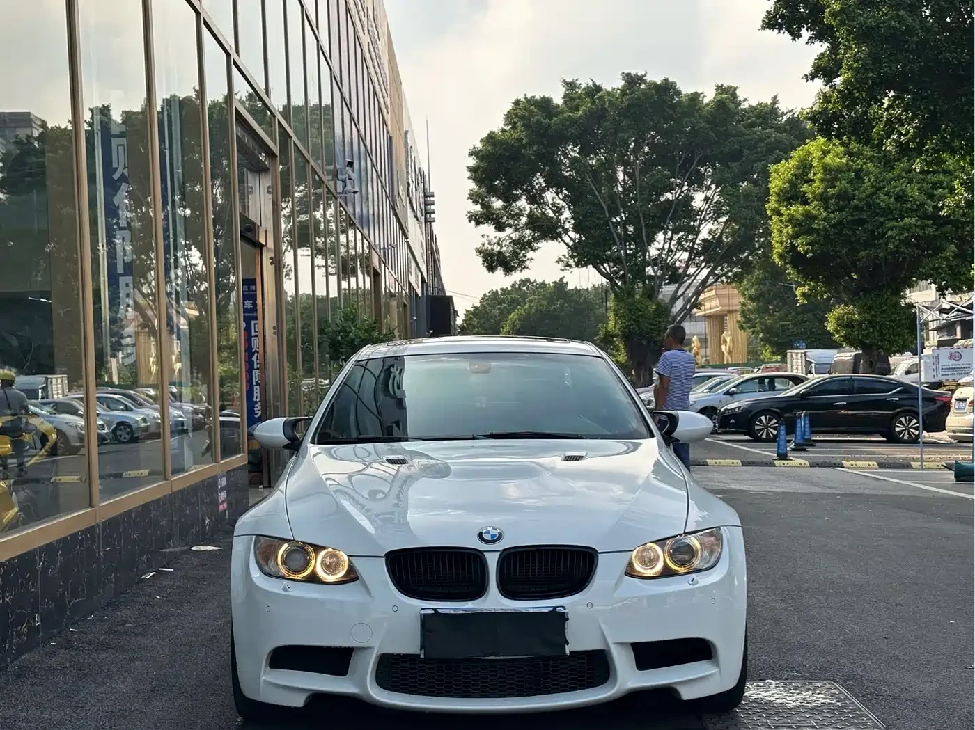 BMW M3 25TH ANNIVERSARY LIMITED EDITION* V8* КРАЙНА ЦЕНА | Auto.bg — изображение 1 BMW M3 25TH ANNIVERSARY LIMITED EDITION* V8* КРАЙНА ЦЕНА | Auto.bg — изображение 1
