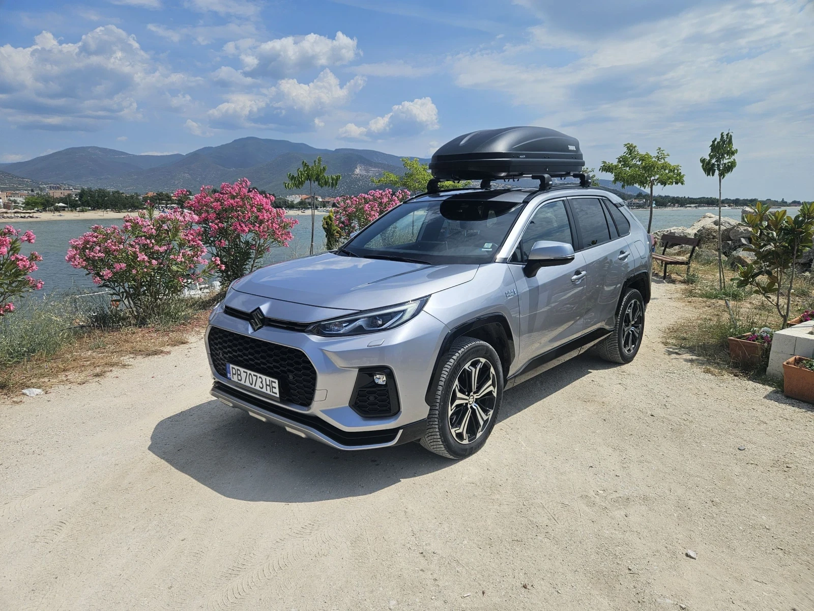 Toyota Rav4 PLUG IN HYBRID 4X4 в гаранция  - изображение 9 | Auto.bg Toyota Rav4 PLUG IN HYBRID 4X4 в гаранция  - изображение 9